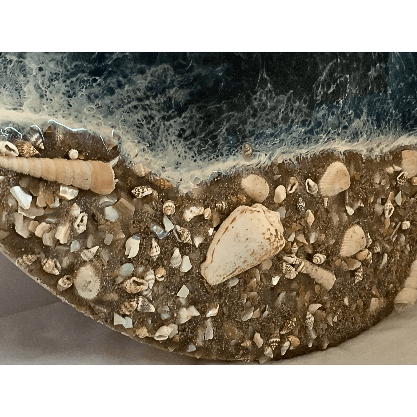 Deep Blue Ocean Scene with Real Sand & Shells to Bring the Beauty of the Beach Inside