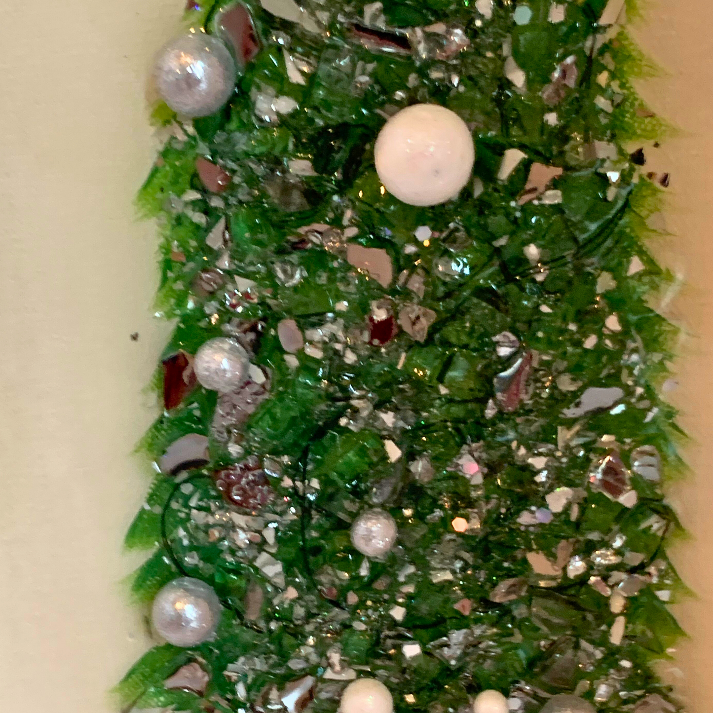 "SILVER & WHITE" Christmas Tree Modern Resin Crystal Art Lights Up