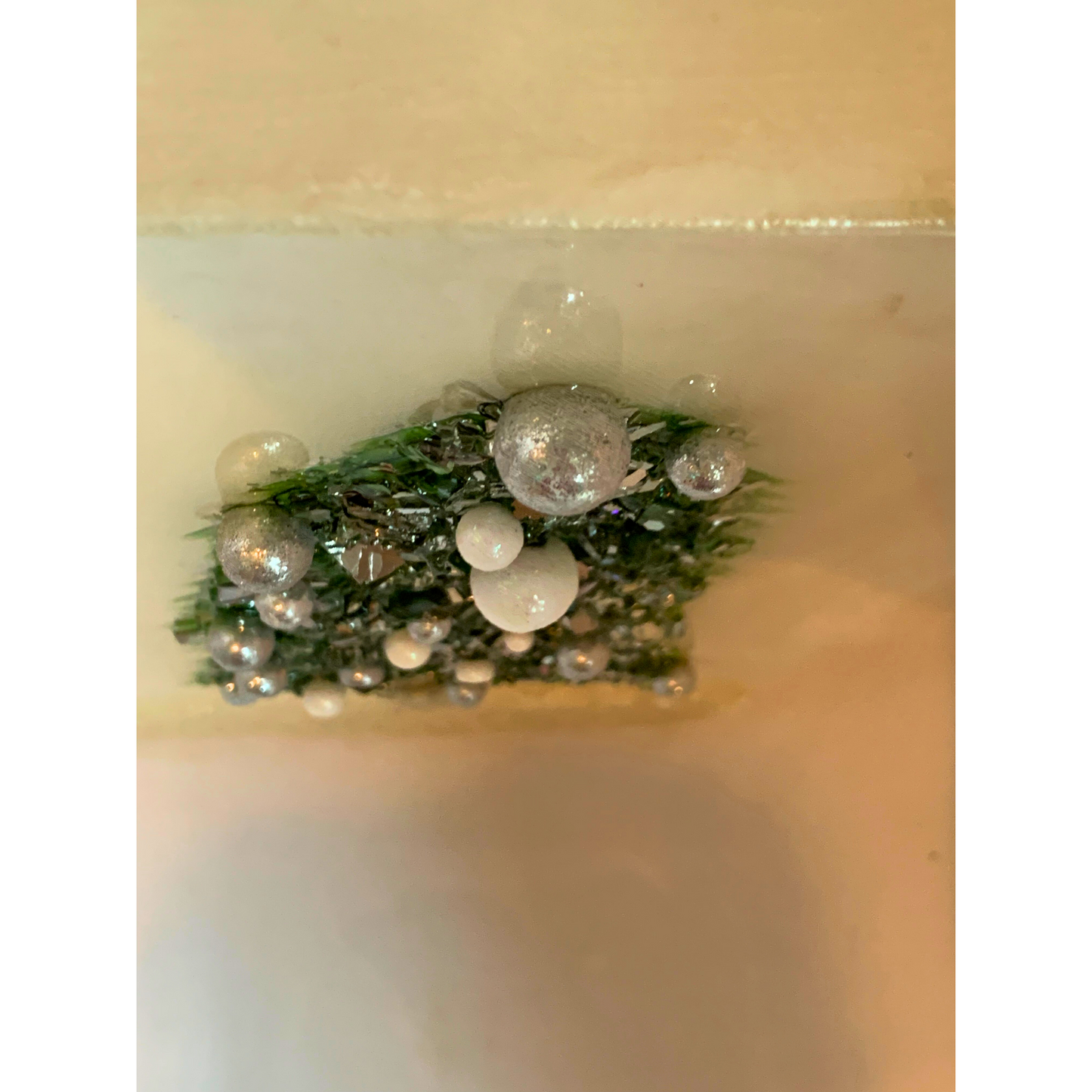 "SILVER & WHITE" Christmas Tree Modern Resin Crystal Art Lights Up