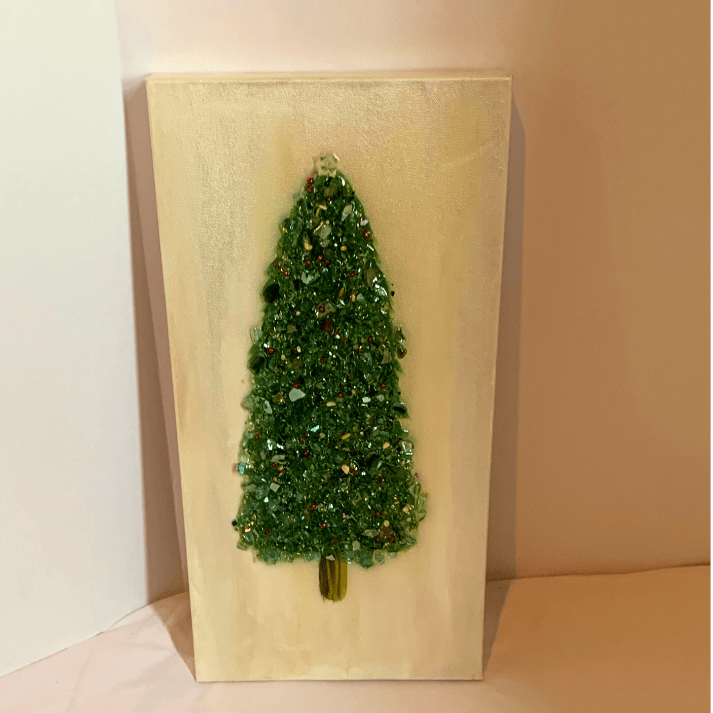 OH CHRISTMAS TREE- Light Up Mixed Media Resin Art Christmas Decoration