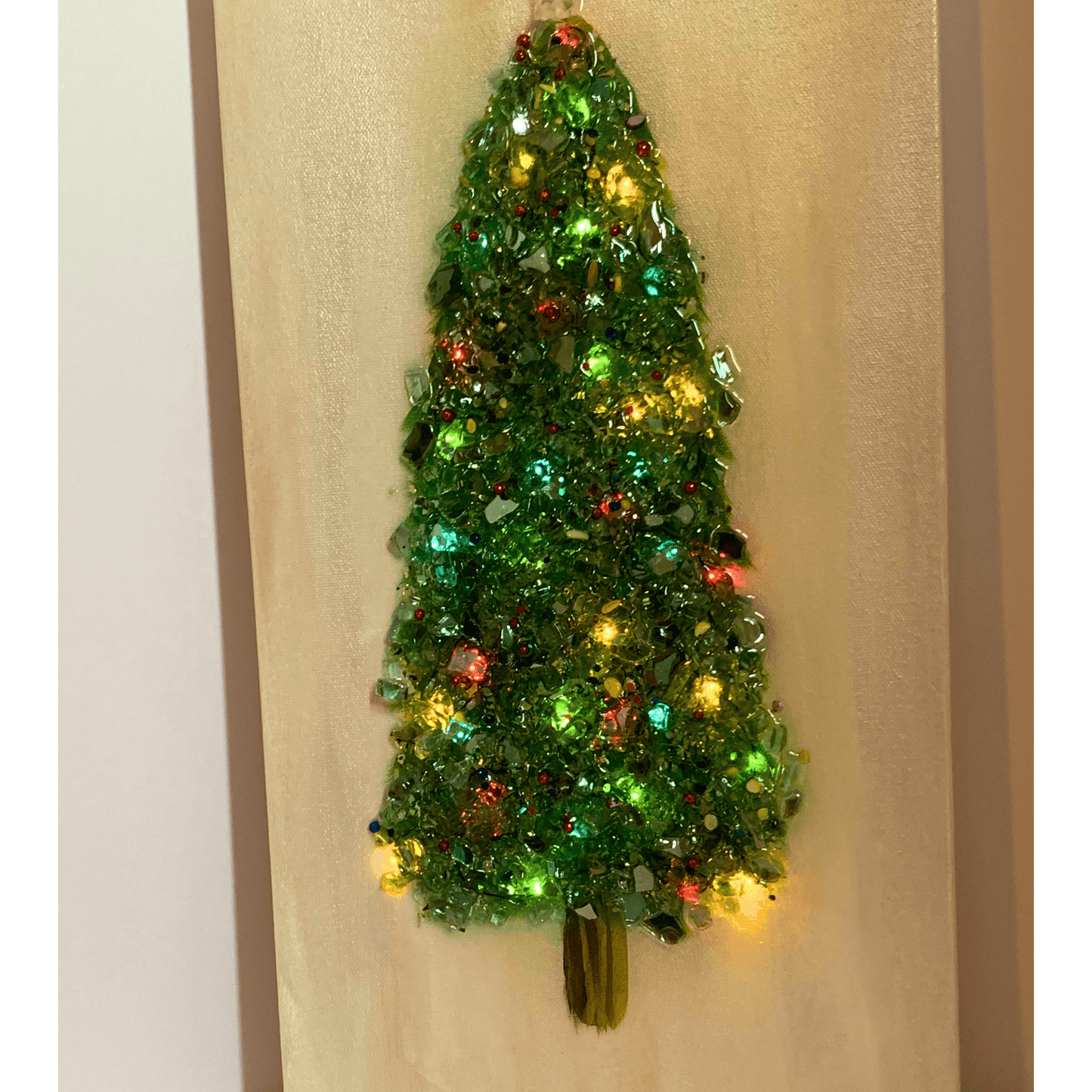 OH CHRISTMAS TREE- Light Up Mixed Media Resin Art Christmas Decoration