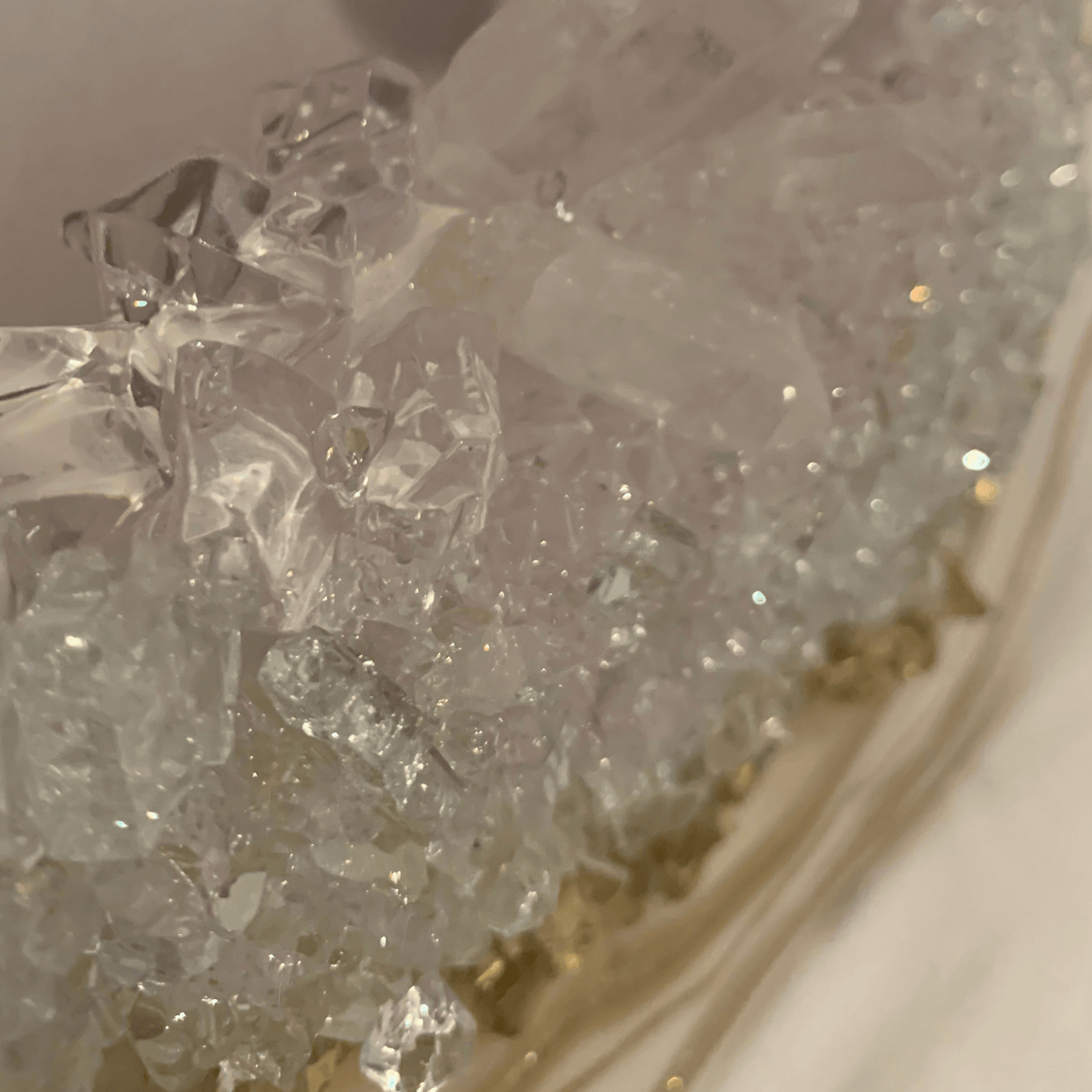 "CREAMY WHITE & GOLD GEODE" Modern Resin Art With Real Crystal Quartz Points