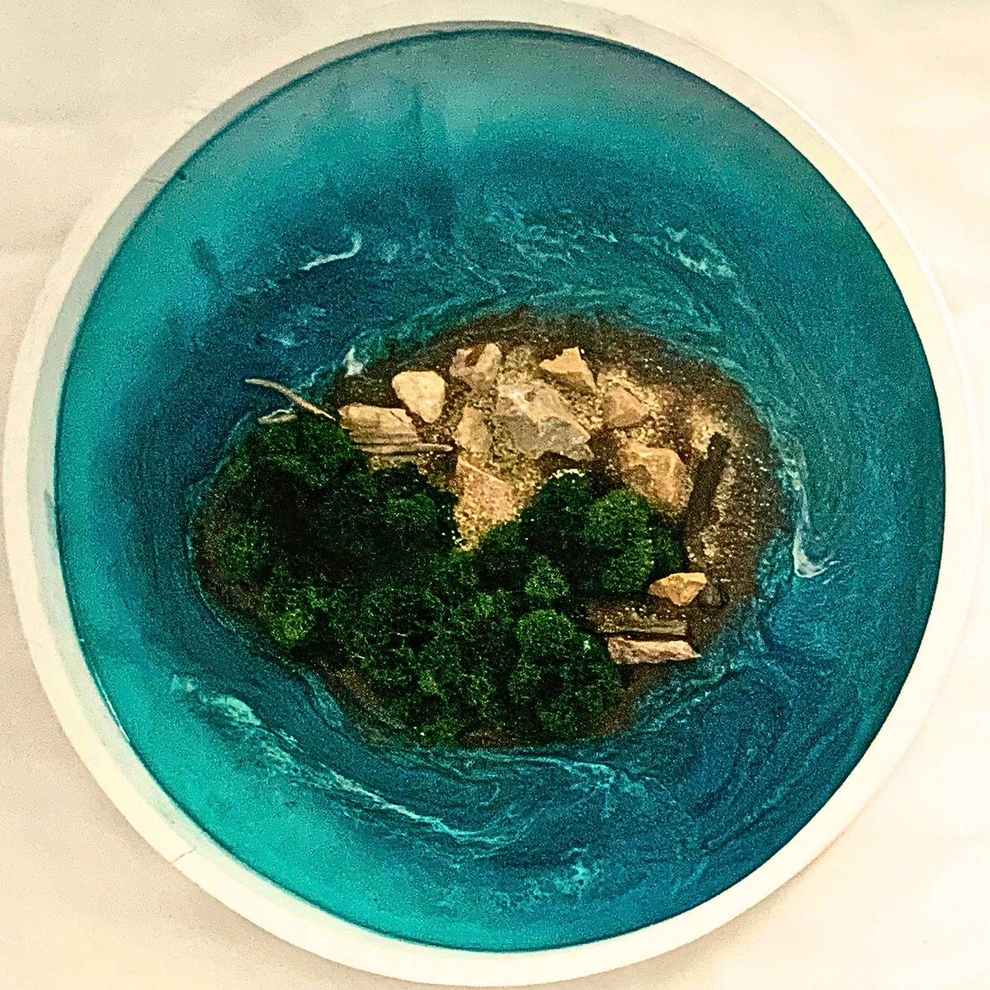 "ISLAND ESCAPE" Modern Resin Ocean Art with Real Sand, Moss, and Shells